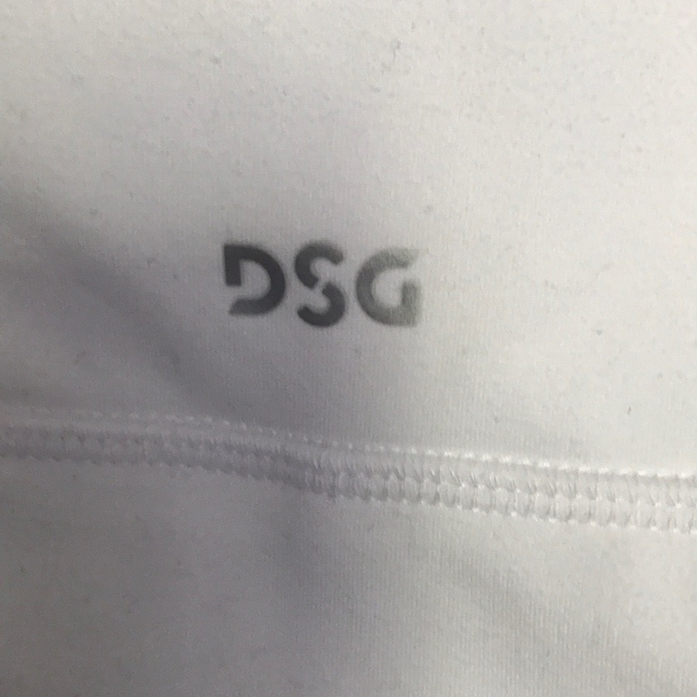 DSG Women's White Skort - Picture 3 of 8